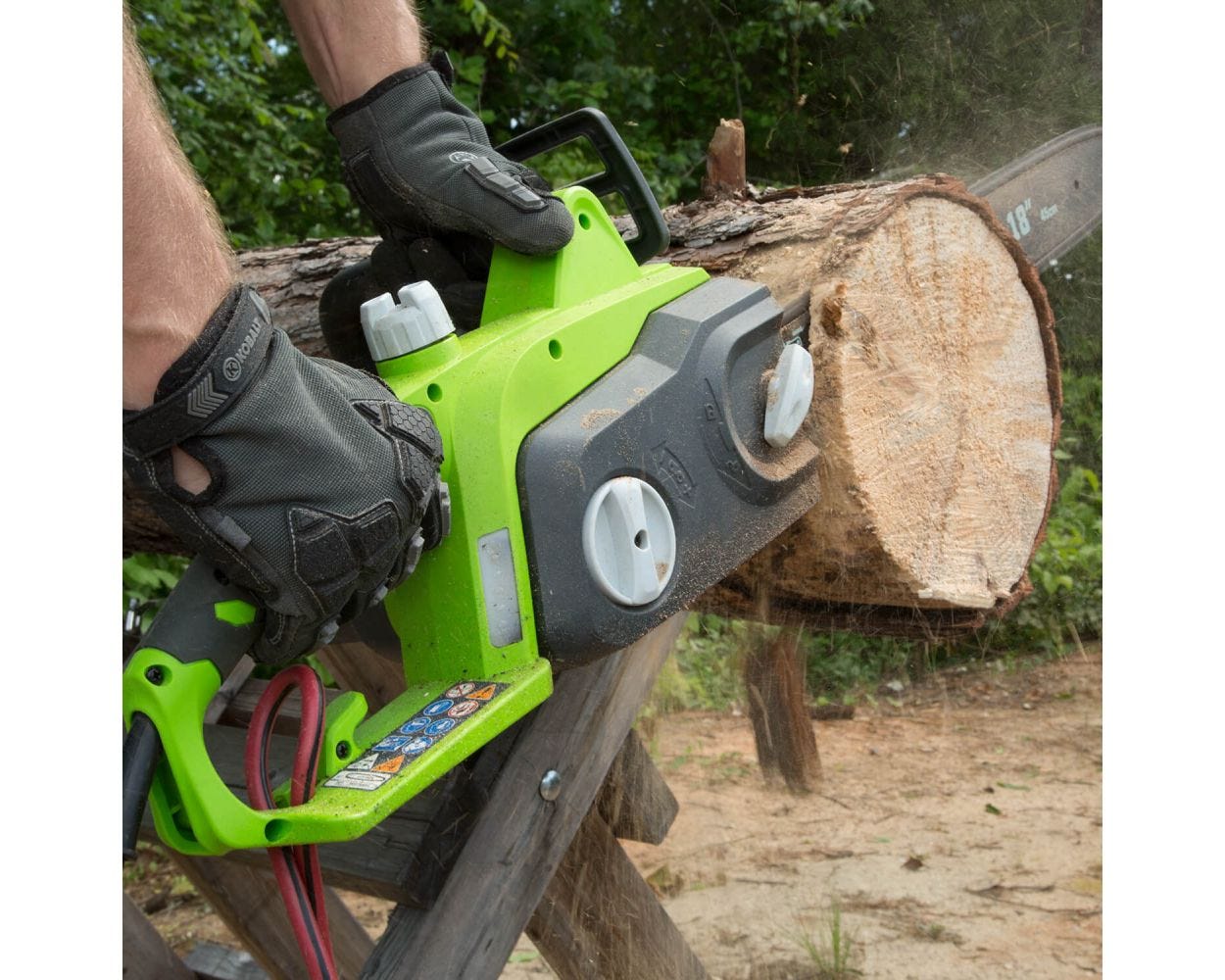 14.5 Amp 18 Corded Chainsaw
