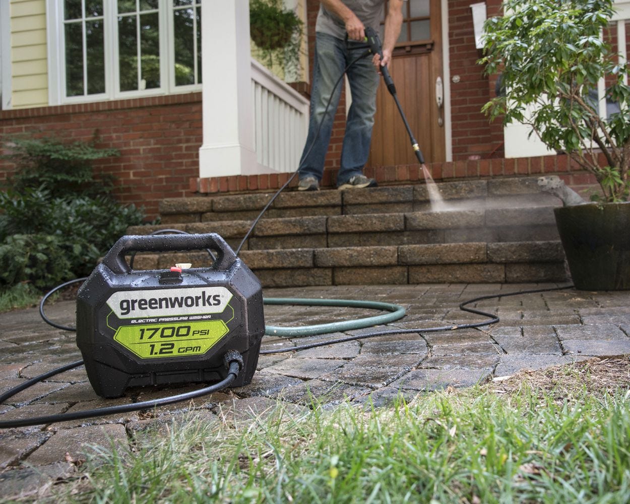 1700-PSI Hand Carry 1.2-GPM Electric Pressure Washer
