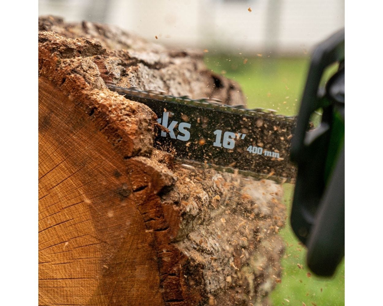 12 Amp 16 Corded Chainsaw