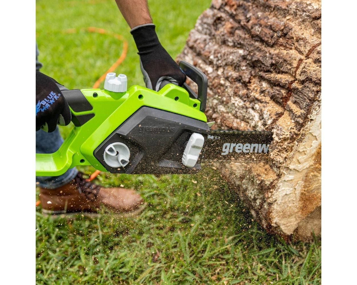 12 Amp 16 Corded Chainsaw