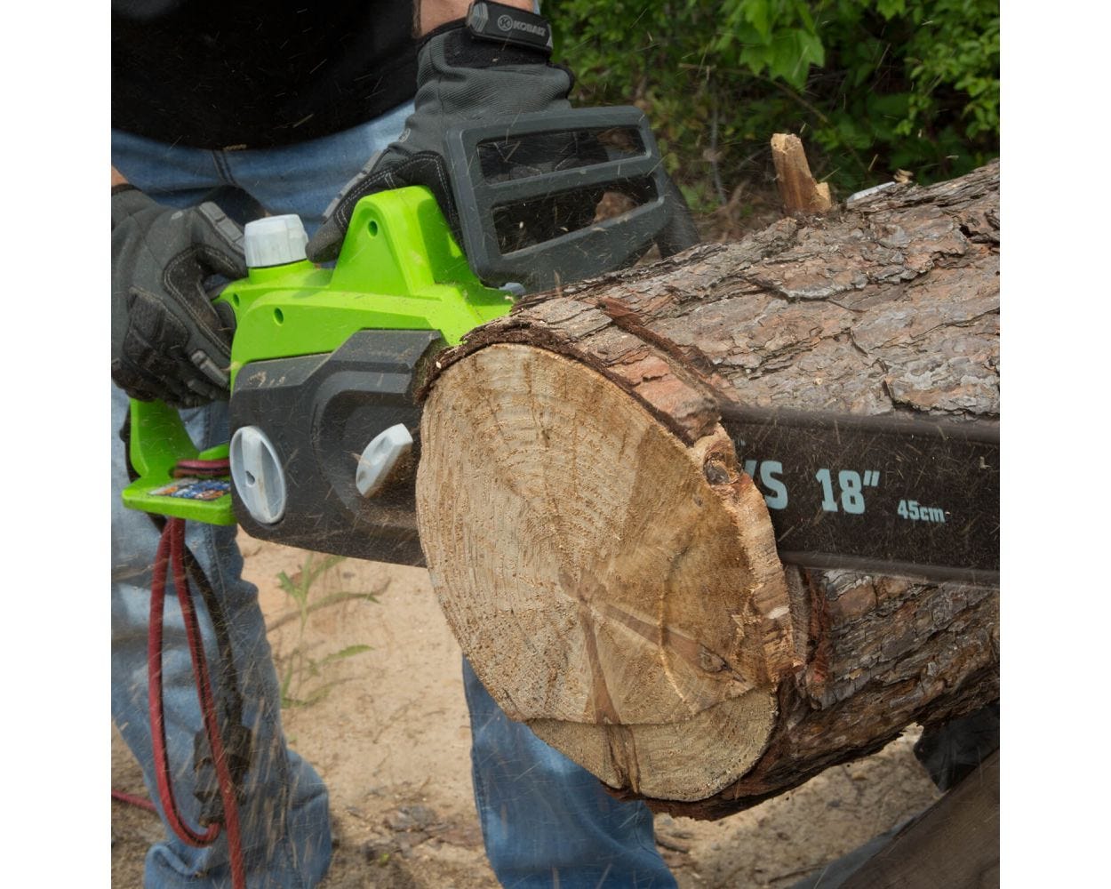14.5 Amp 18 Corded Chainsaw