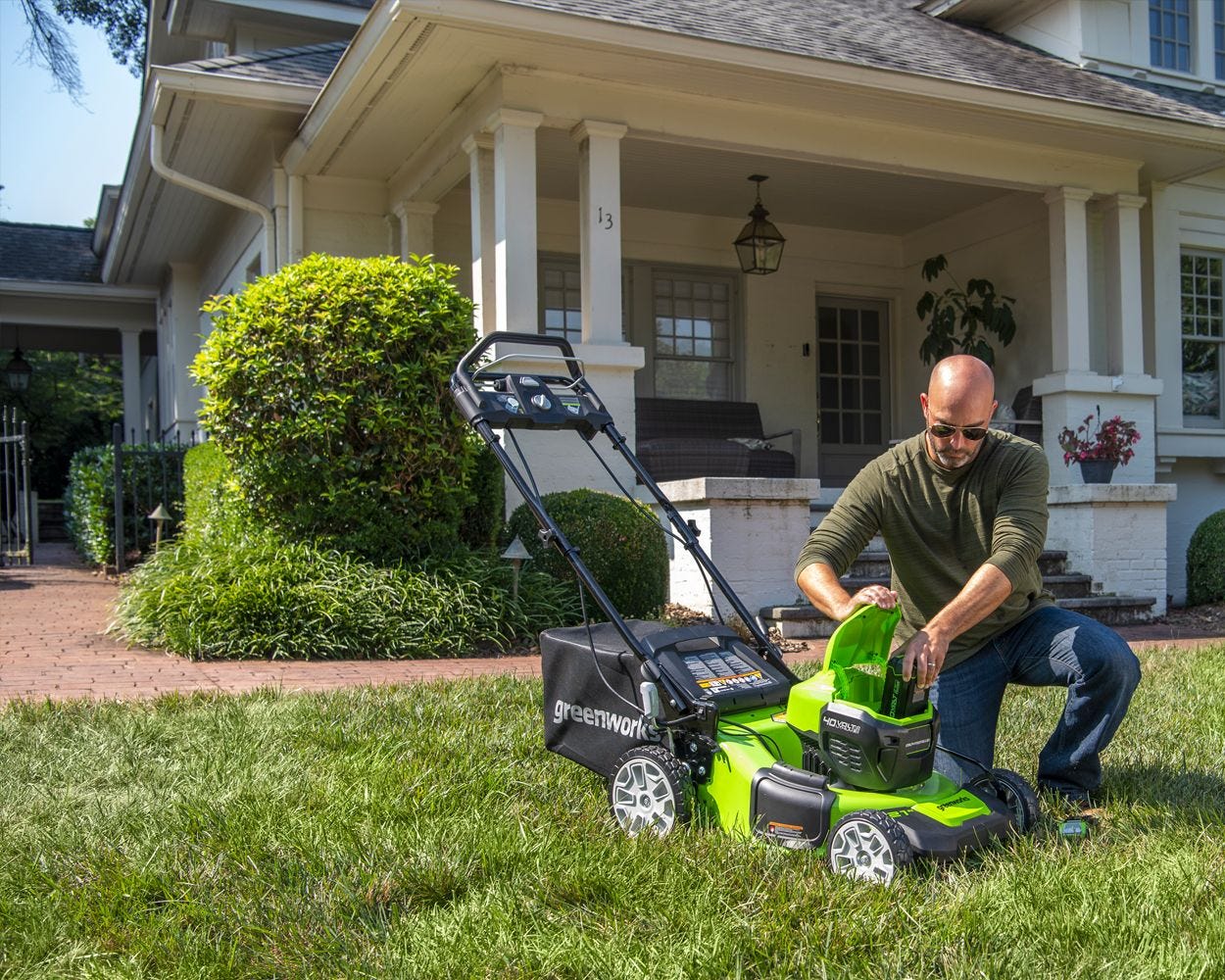 RENEWED 40V 21 Cordless Battery Self-Propelled Lawn Mower w/ (2) 4.0Ah USB Batteries & Charger