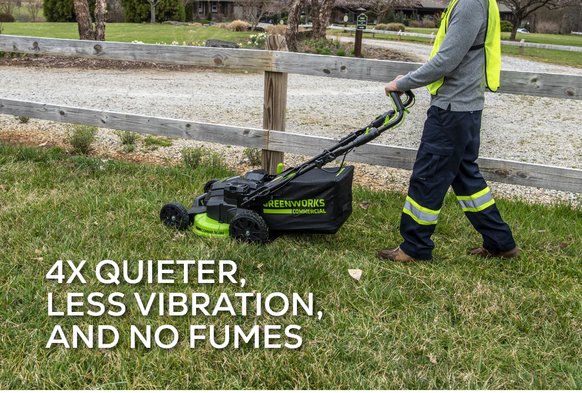 82V 25 Self Propelled Mower w/ (2) 4Ah Battery & Dual Port Charger