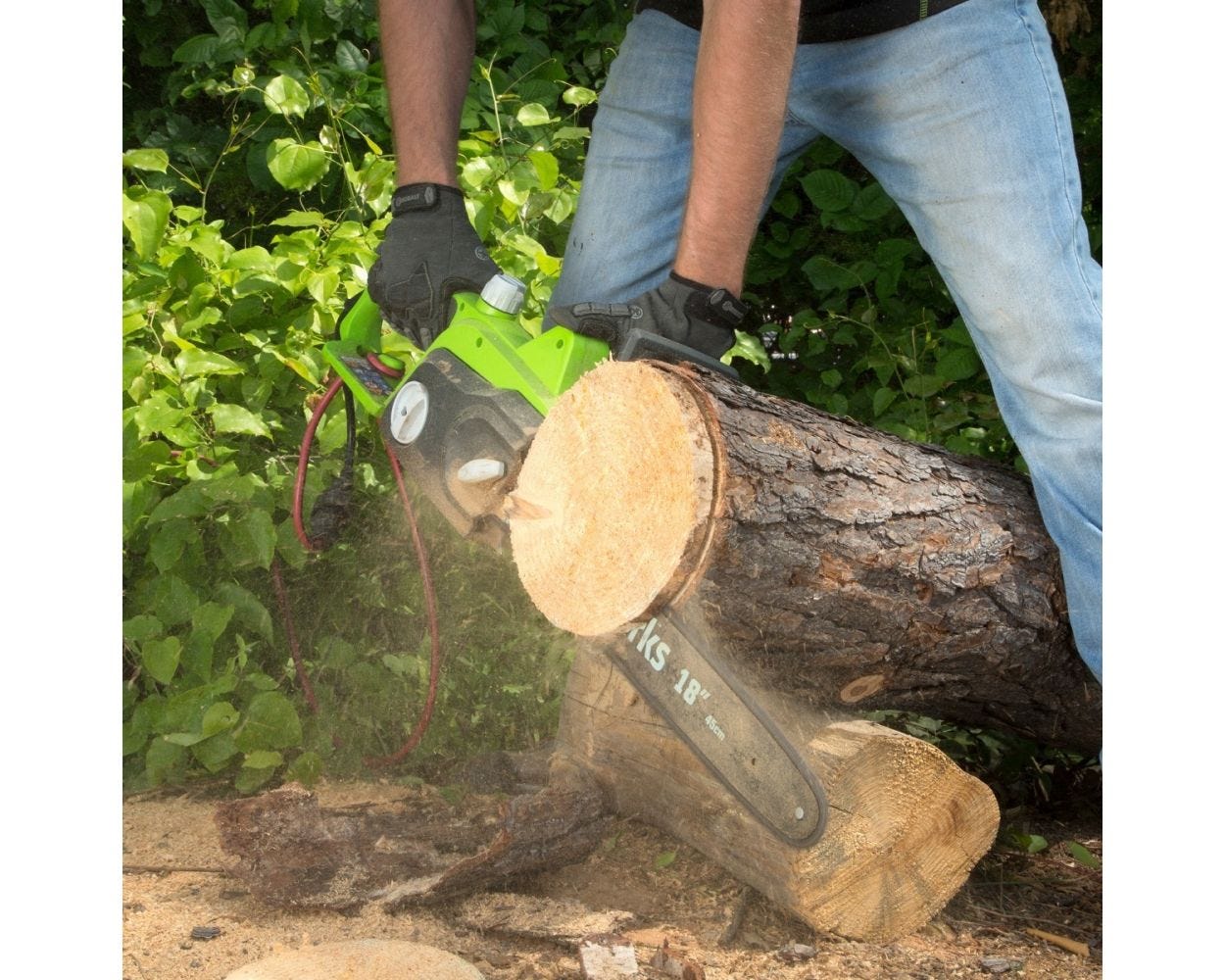 14.5 Amp 18 Corded Chainsaw