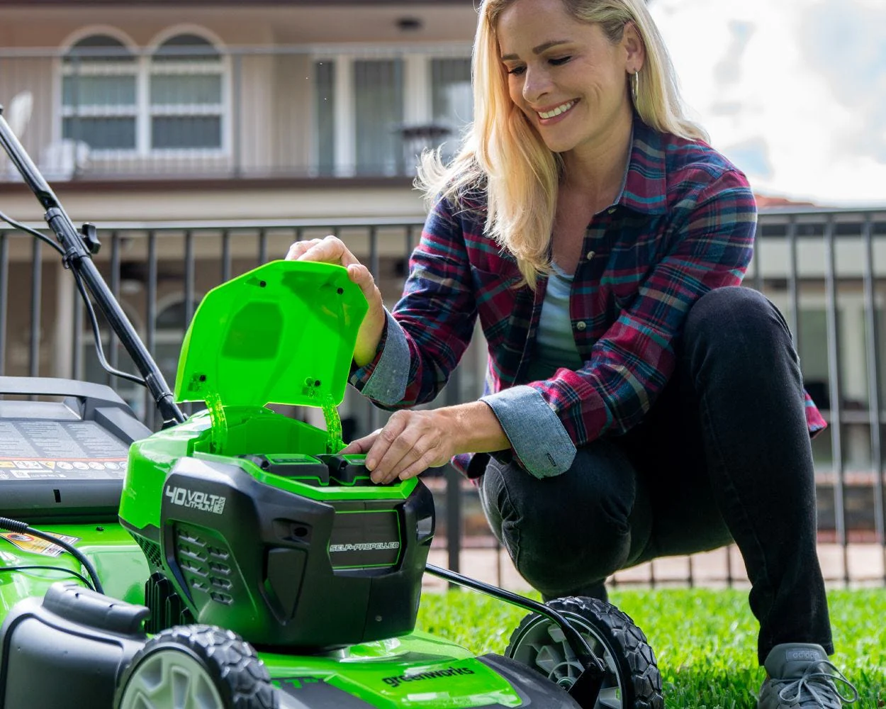 RENEWED 40V 21 Cordless Battery Self-Propelled Lawn Mower w/ (2) 4.0Ah USB Batteries & Charger