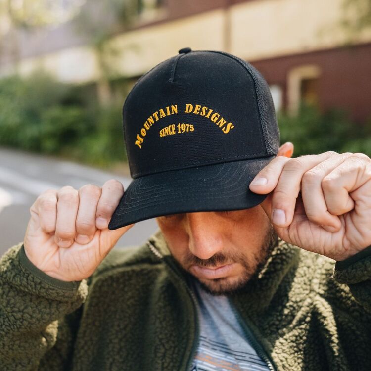 Unisex Black Embroidery Contour 5 Panel Trucker Cap Black Embroidery One Size