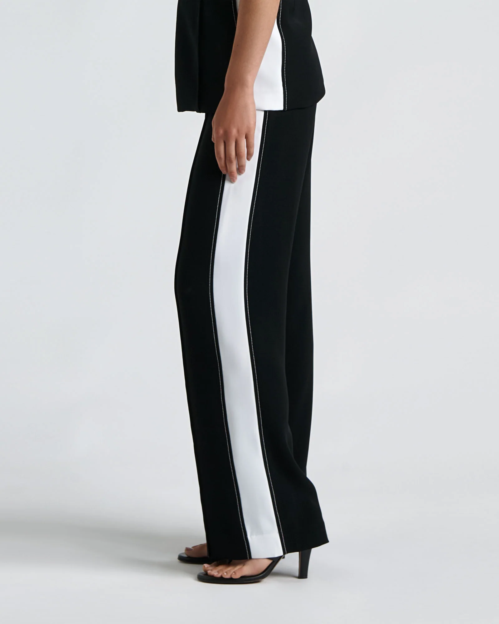 Contrast Wide Leg Pant