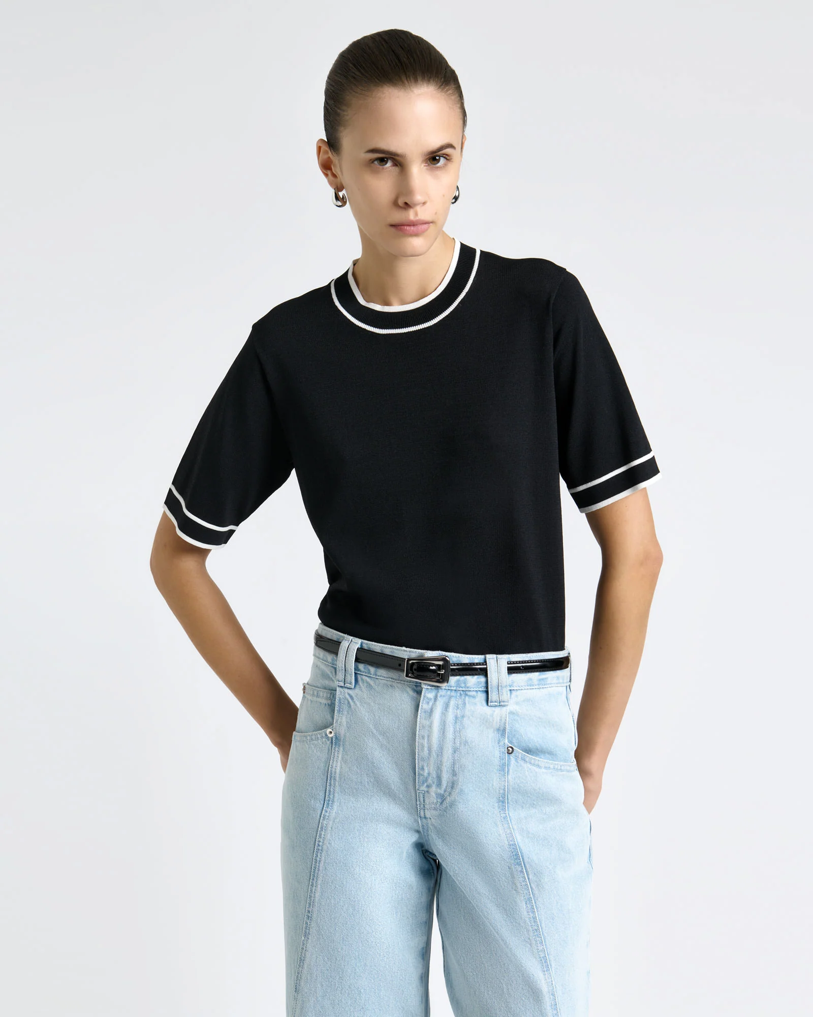 Knitted Tee with Contrast Tipping