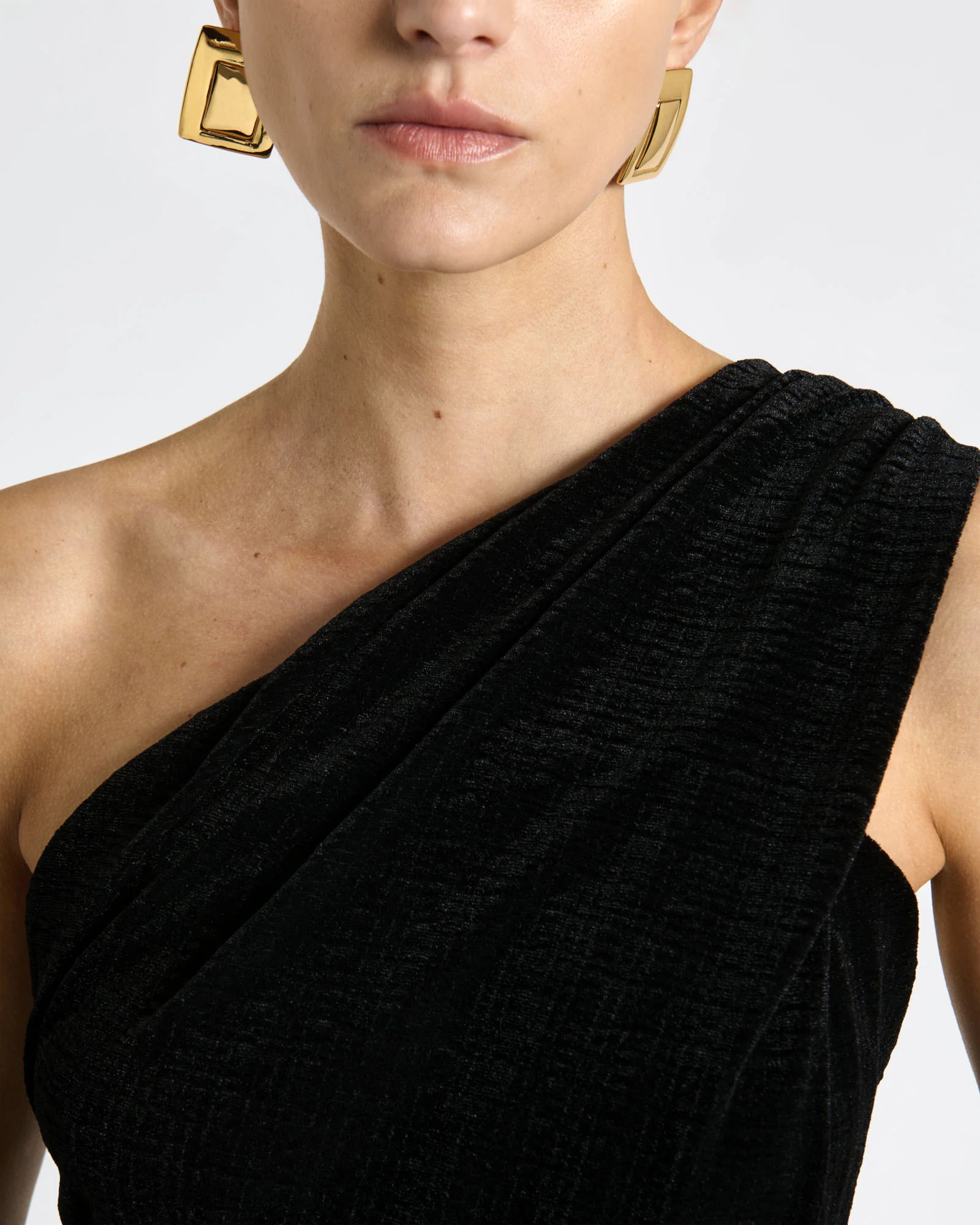 Crinkle Velvet Twisted One Shoulder Jumpsuit