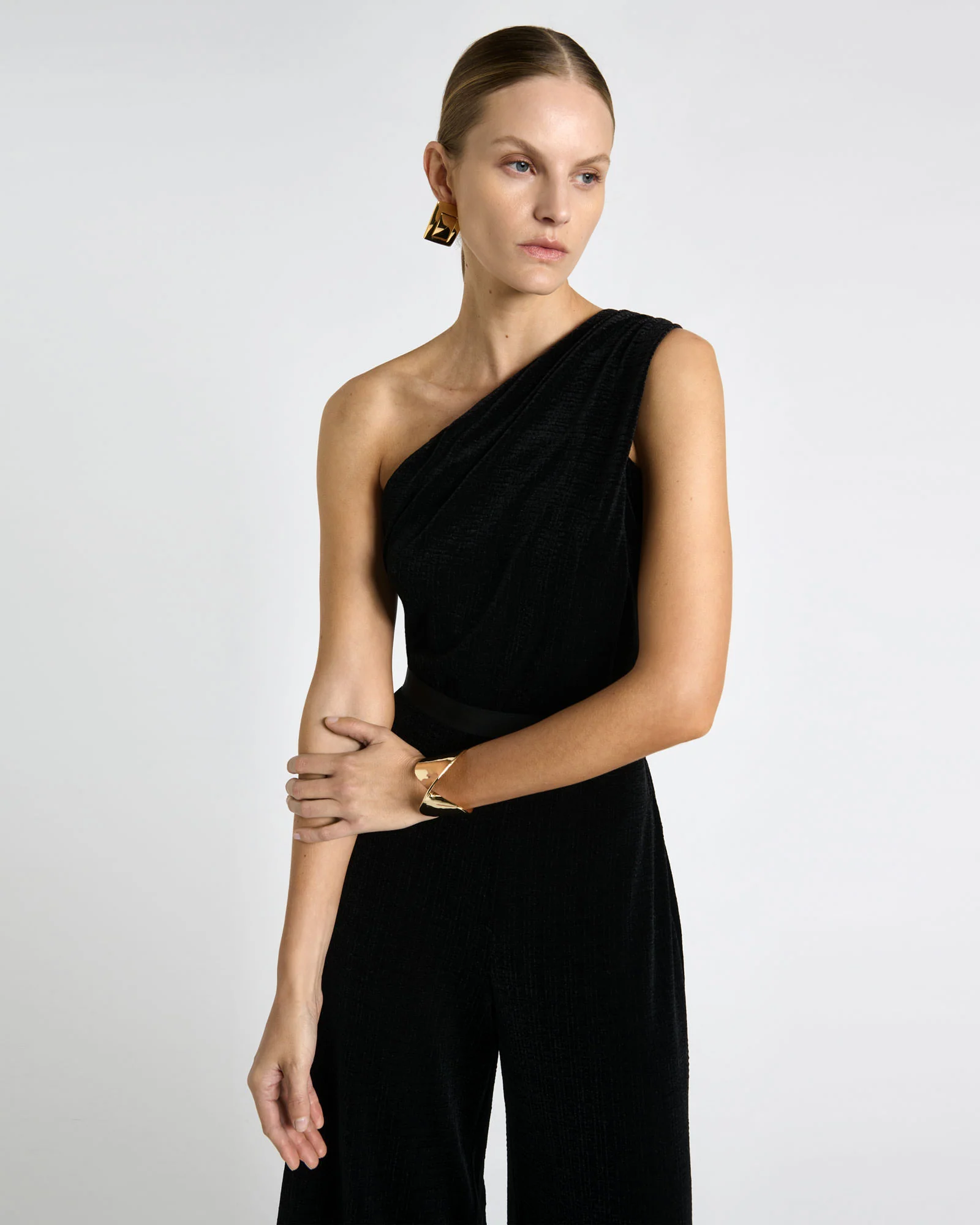 Crinkle Velvet Twisted One Shoulder Jumpsuit