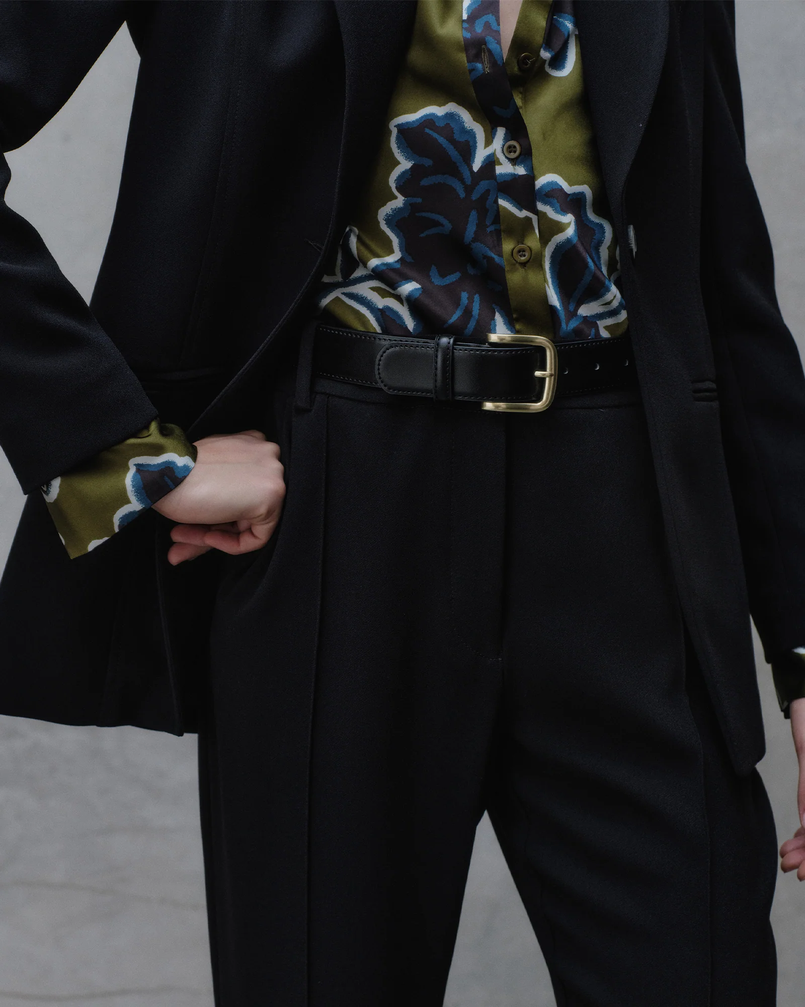 Pin Tuck Detail Flared Pant