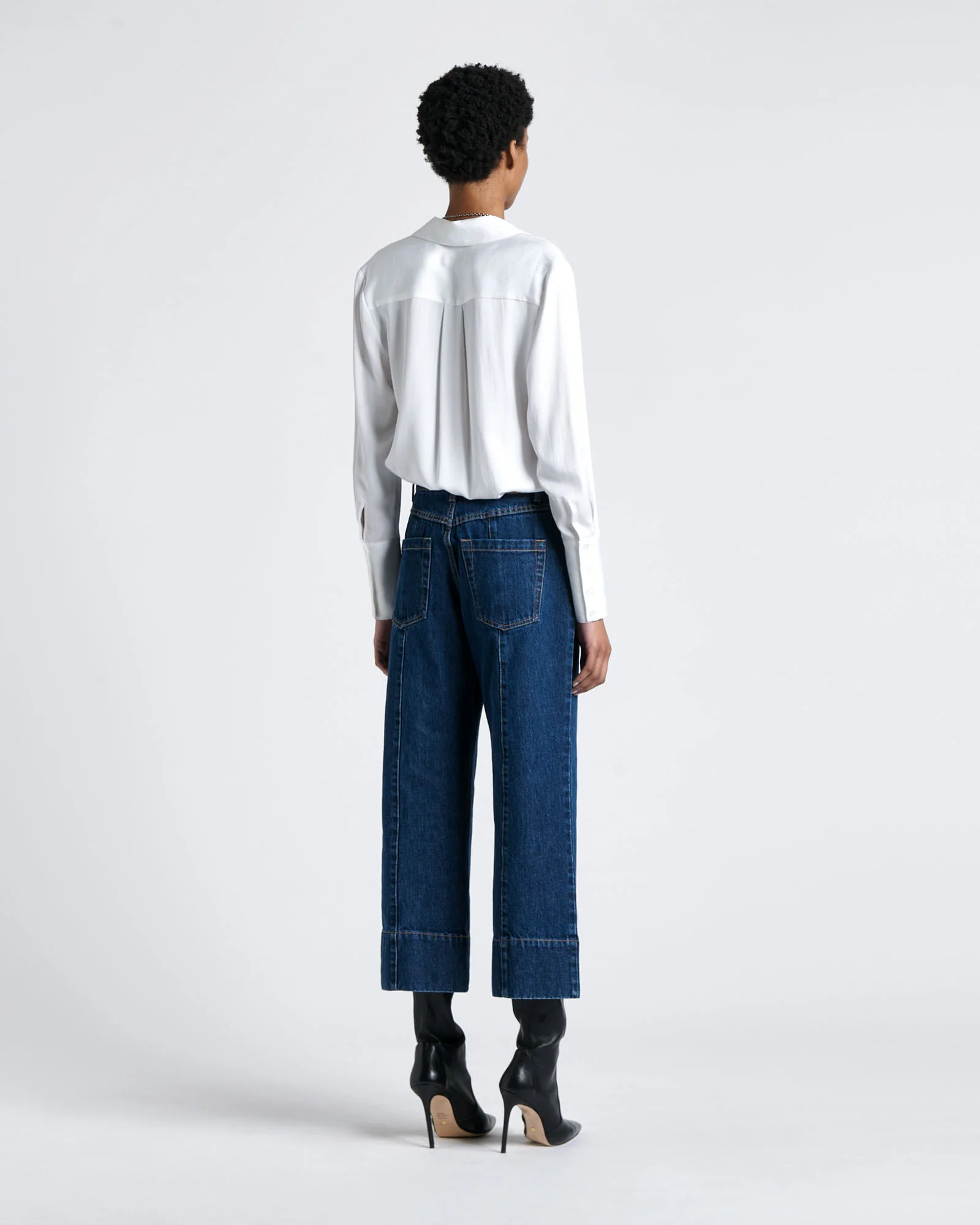 Topstitch Detail Cropped Jean