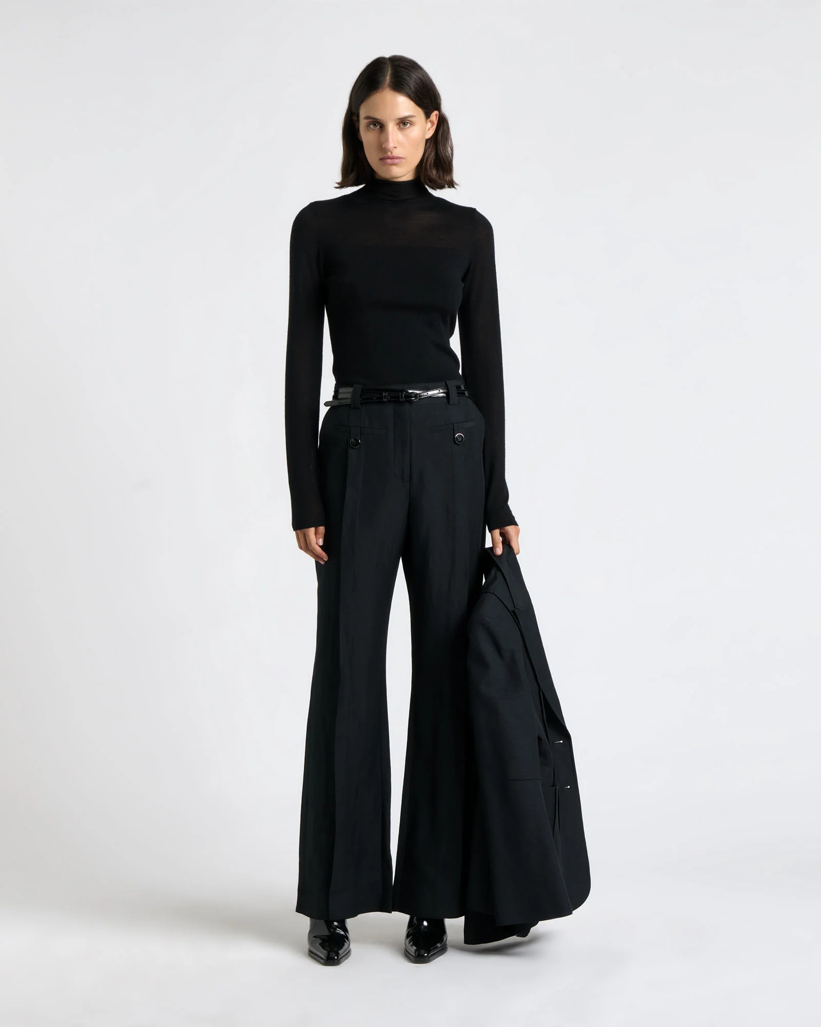 Linen Blend Bootleg Pant