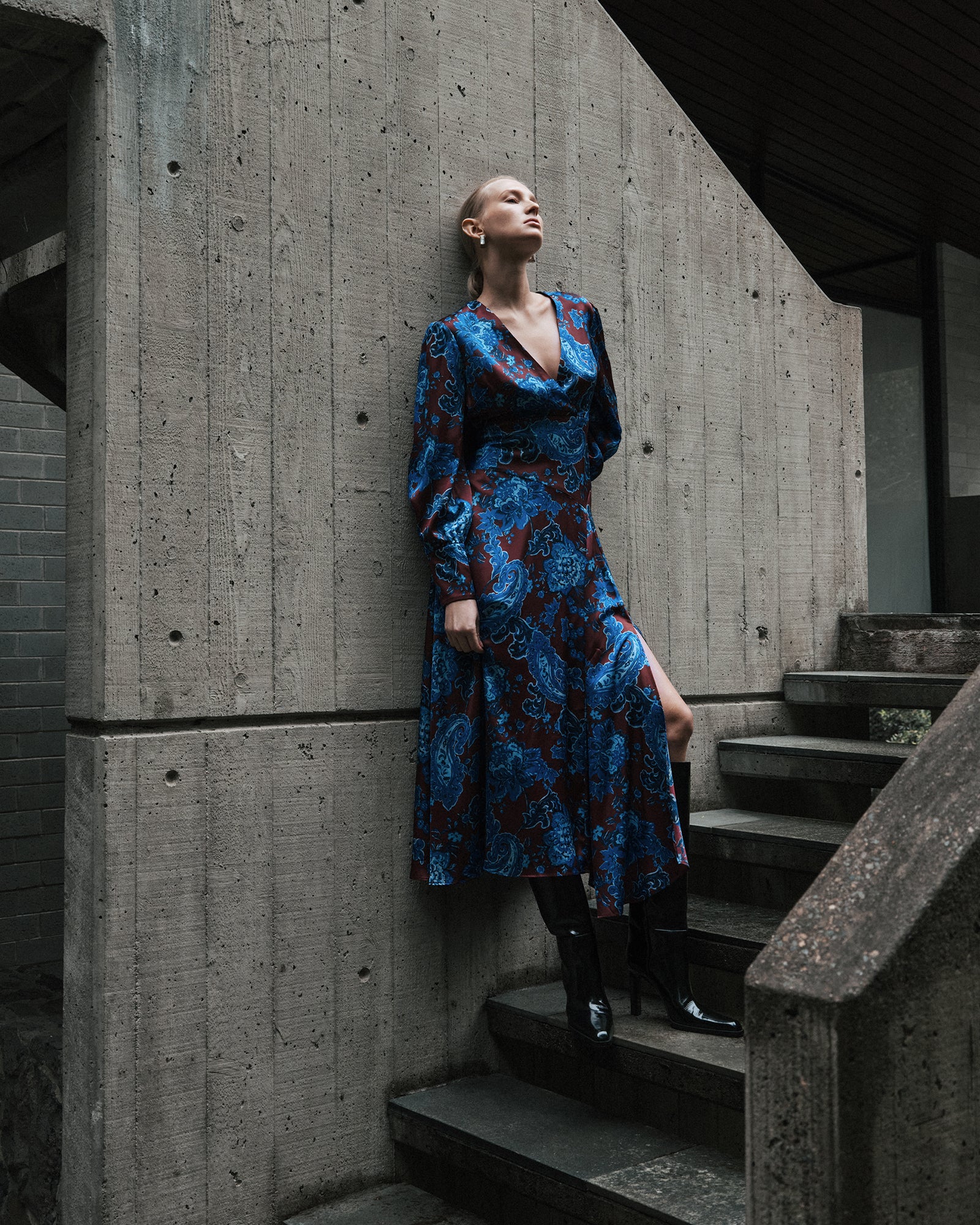 Palatial Paisley Long Sleeve Midi Dress