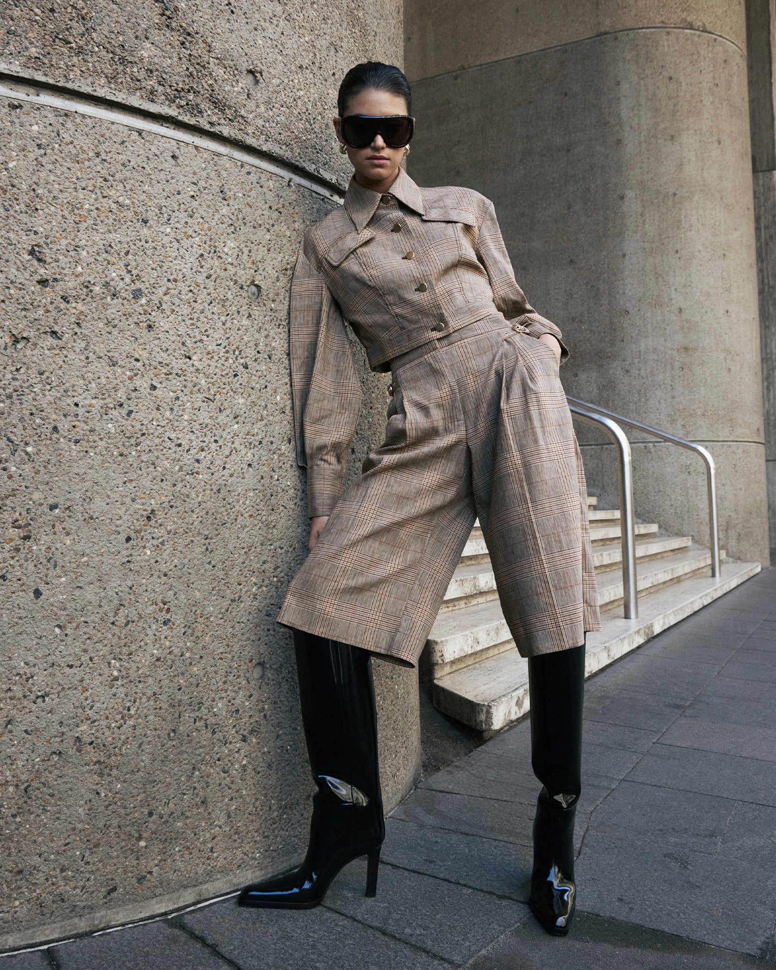 European Linen Wool Check Short