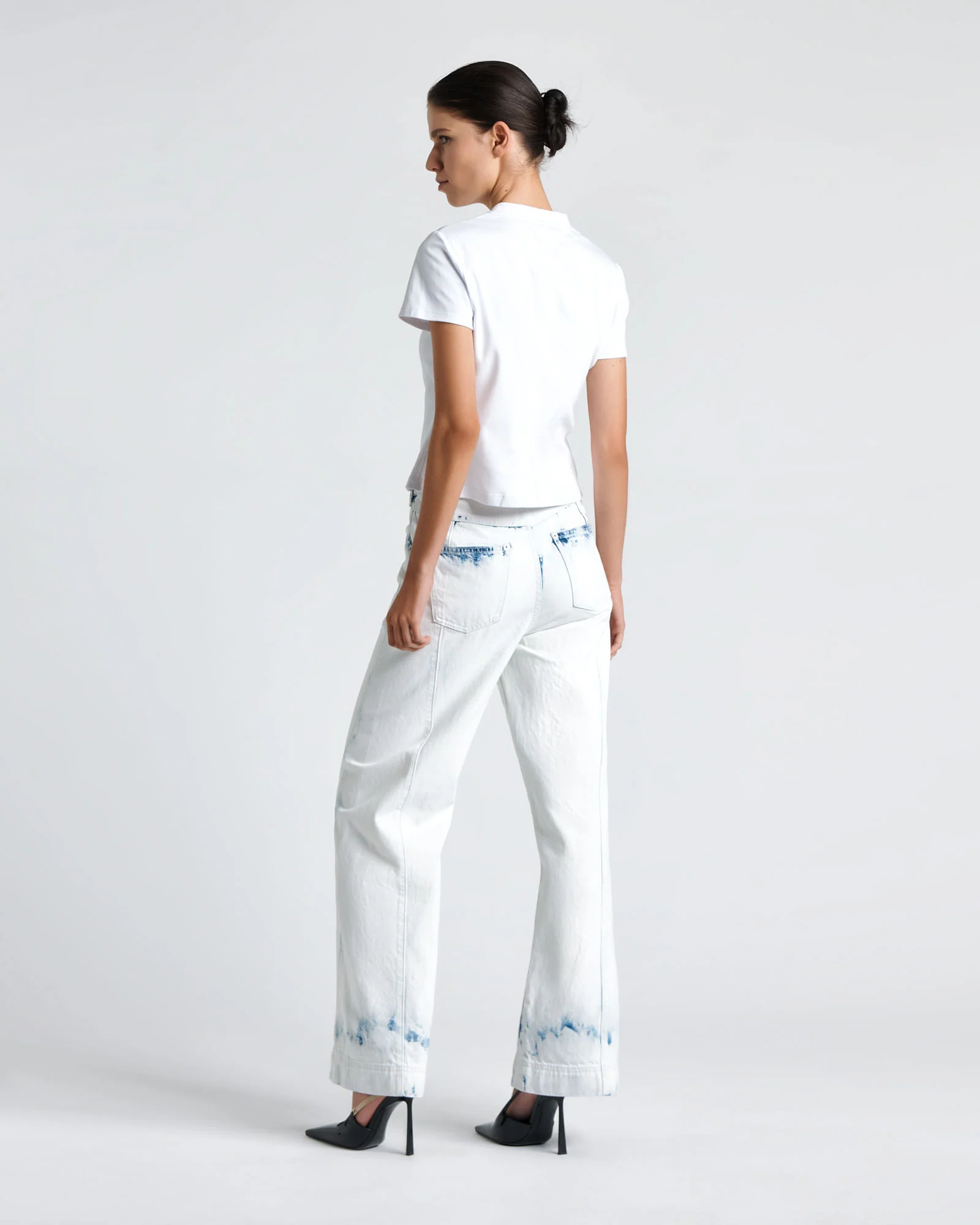 Good Earth Cotton Fitted Tee