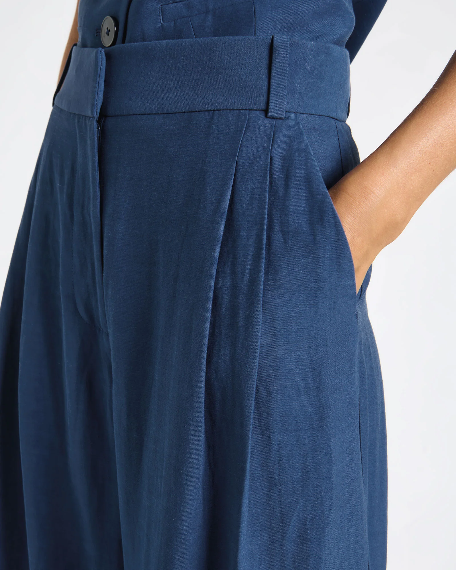 Viscose Linen Double Pleated Wide Leg Pant