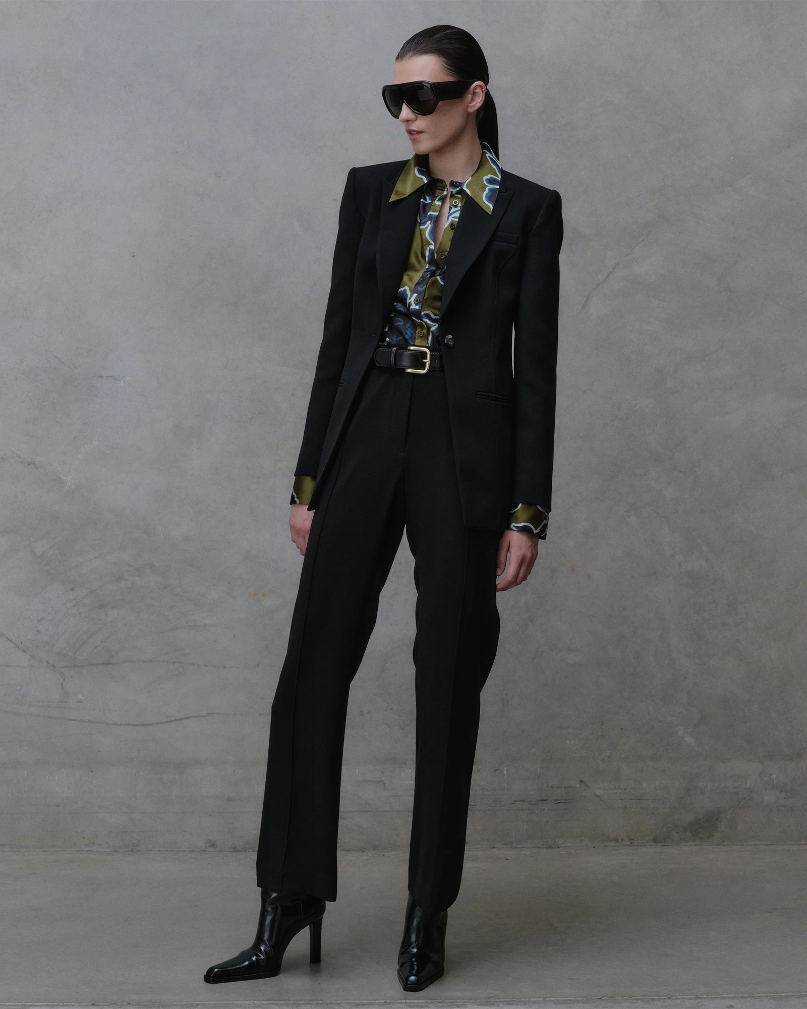 Pin Tuck Detail Flared Pant