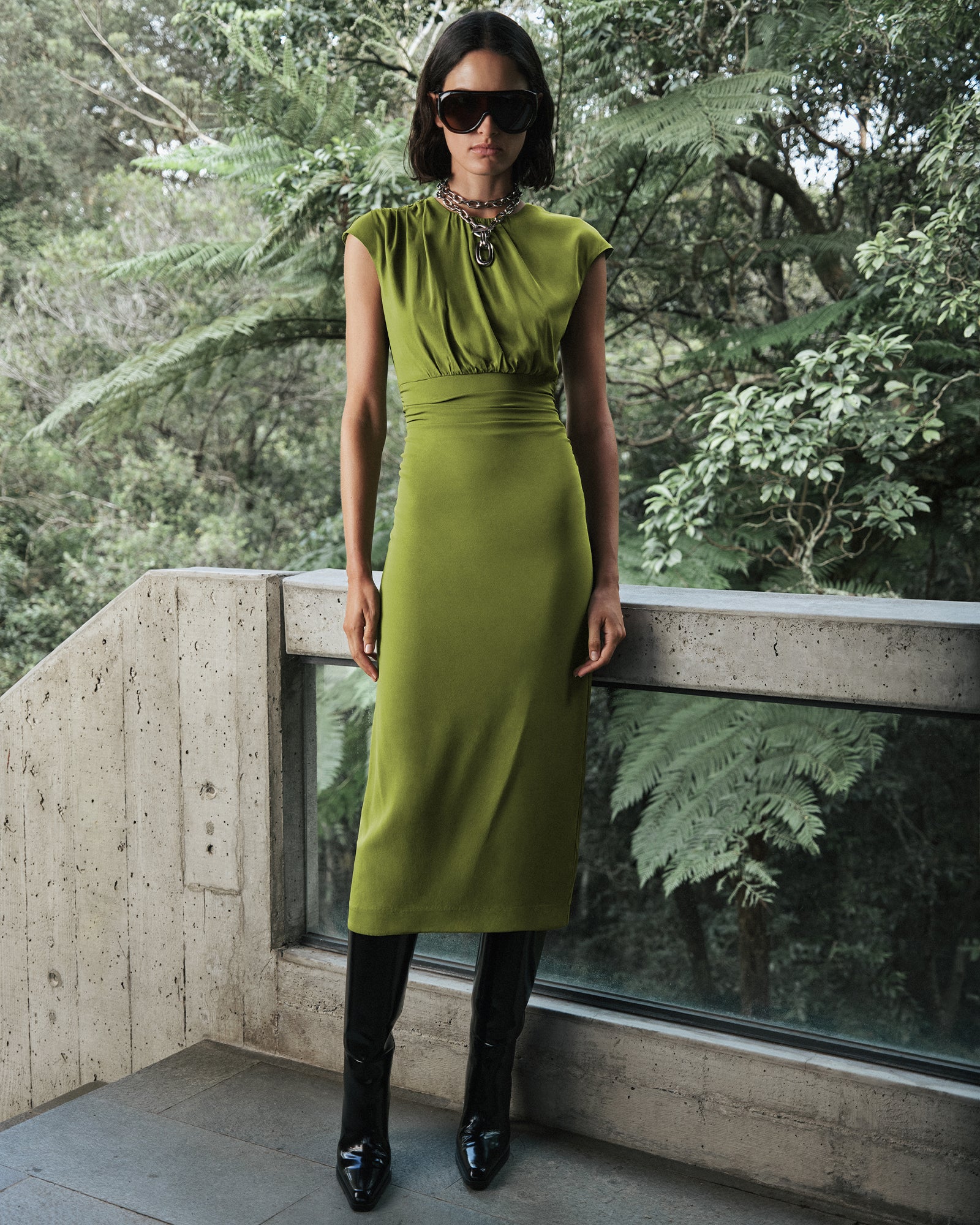 Soft Viscose Ruched Waist Midi Dress