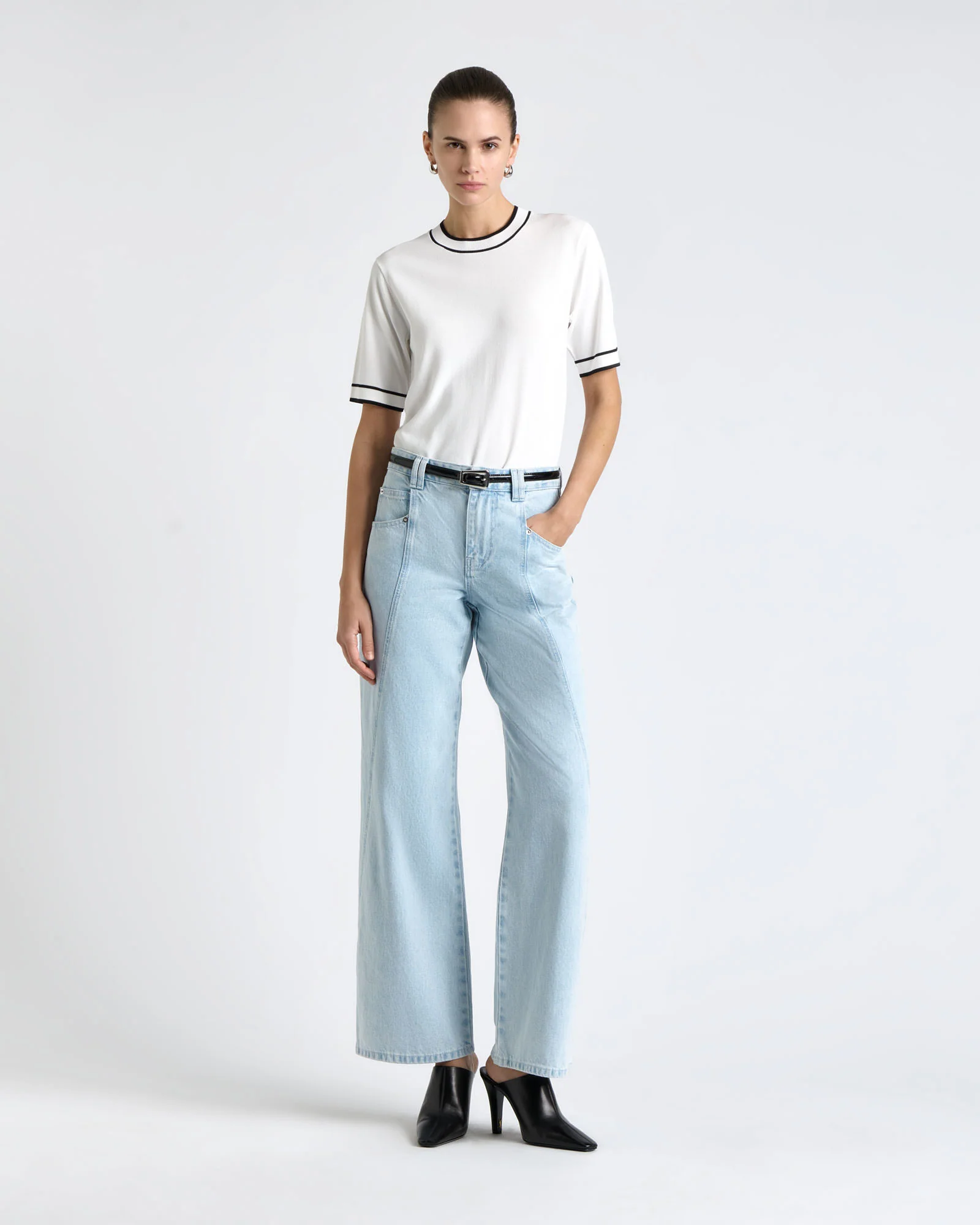 Knitted Tee with Contrast Tipping