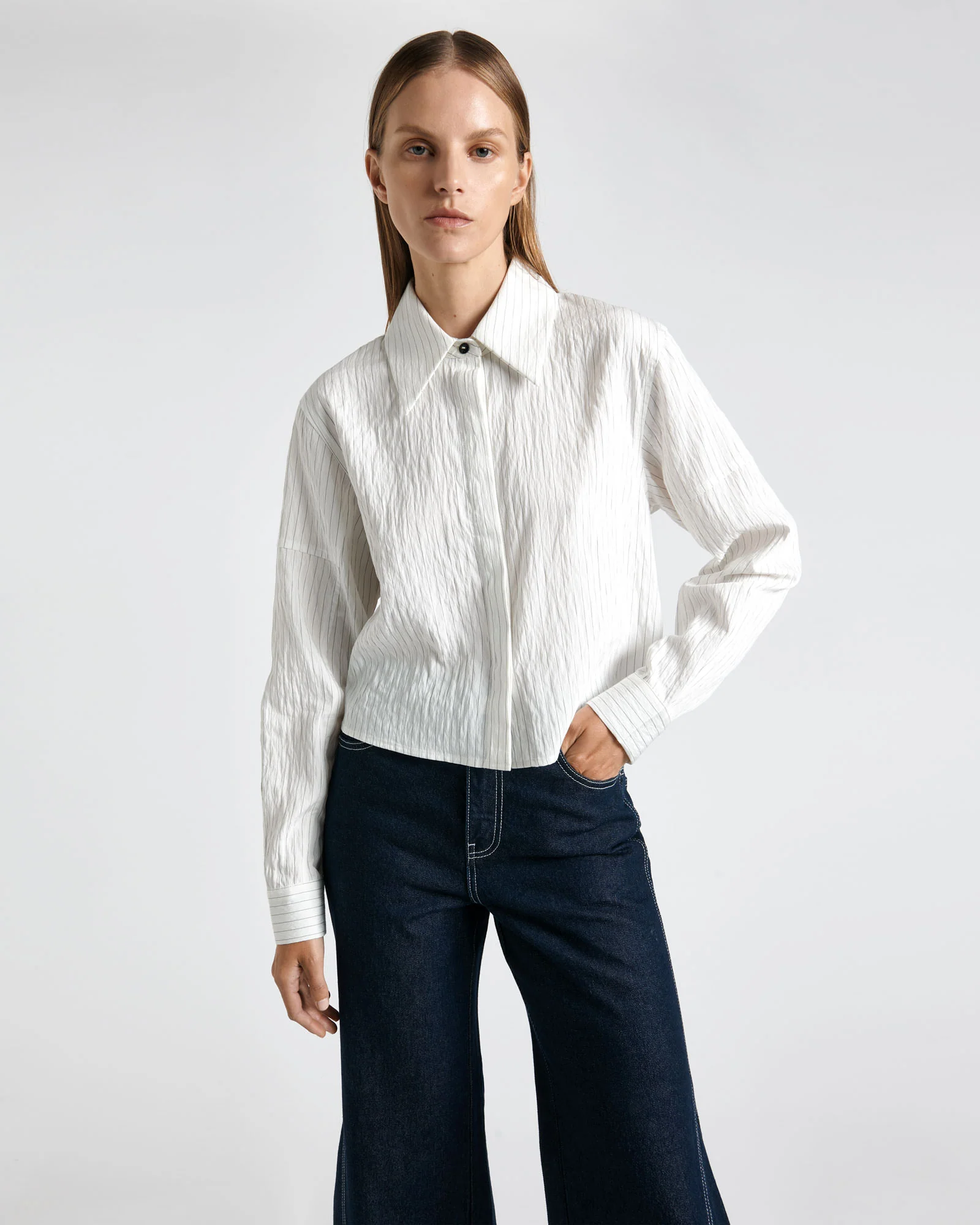 Cropped Point Collar Shirt