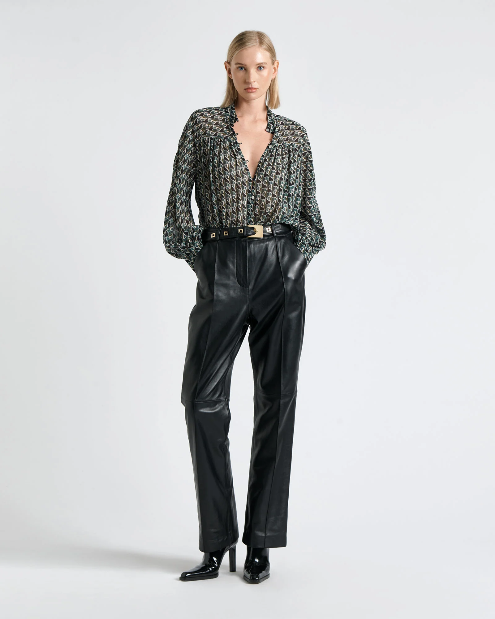 Mod Geo Long Sleeve Blouse