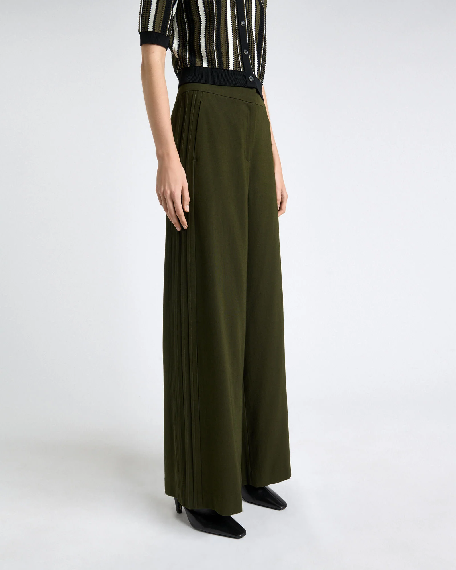 Viscose Twill Pin Tuck Wide Leg Pant