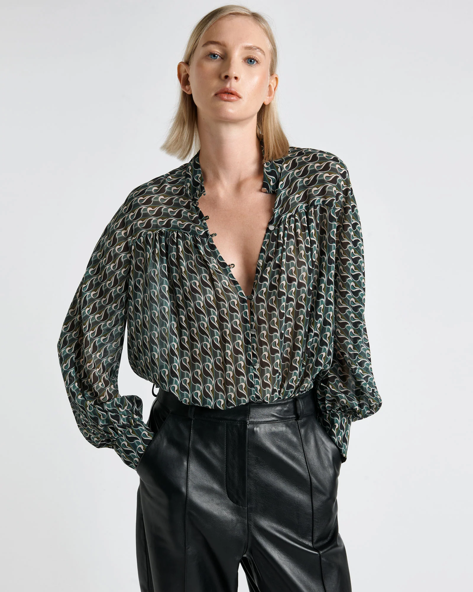 Mod Geo Long Sleeve Blouse