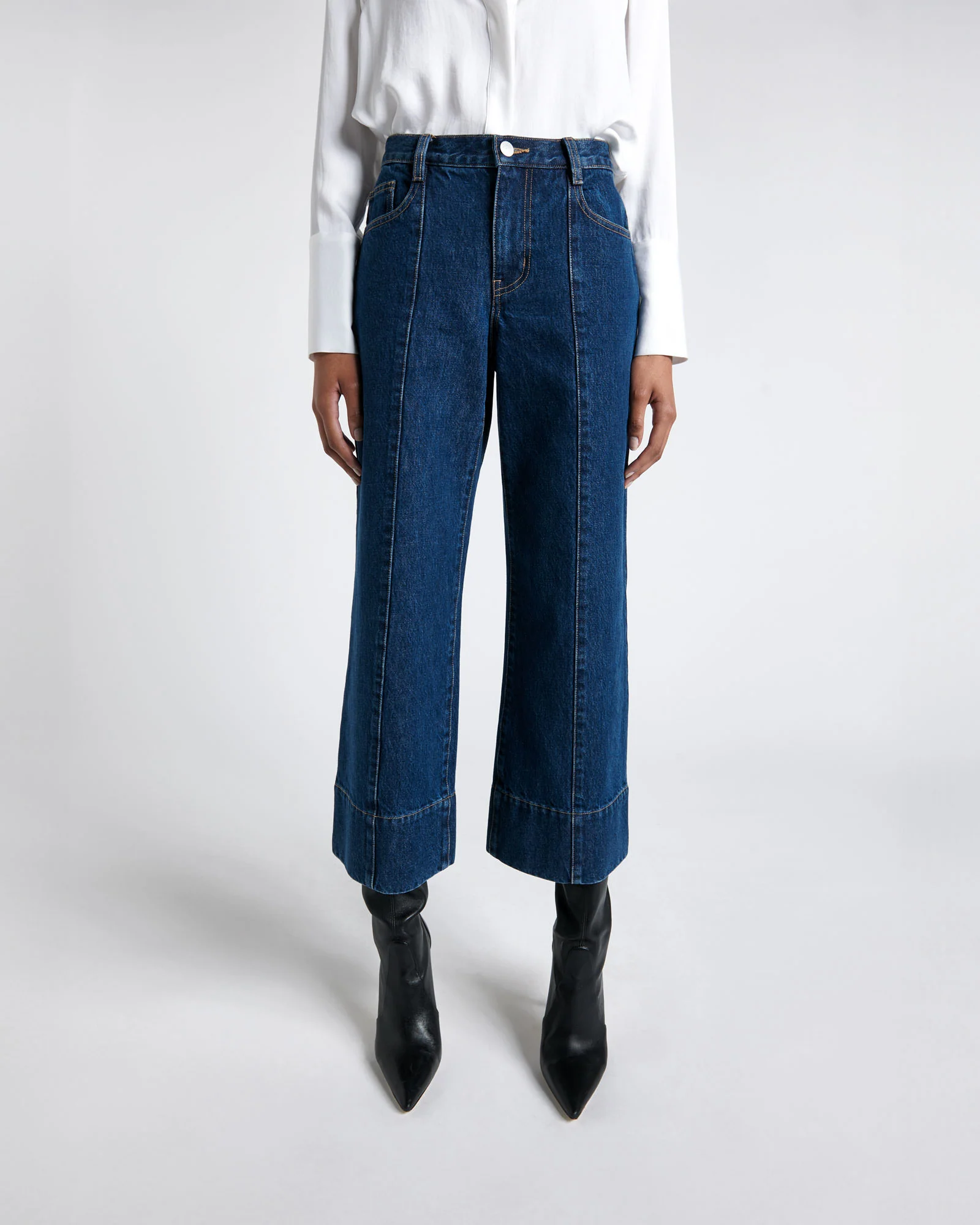 Topstitch Detail Cropped Jean