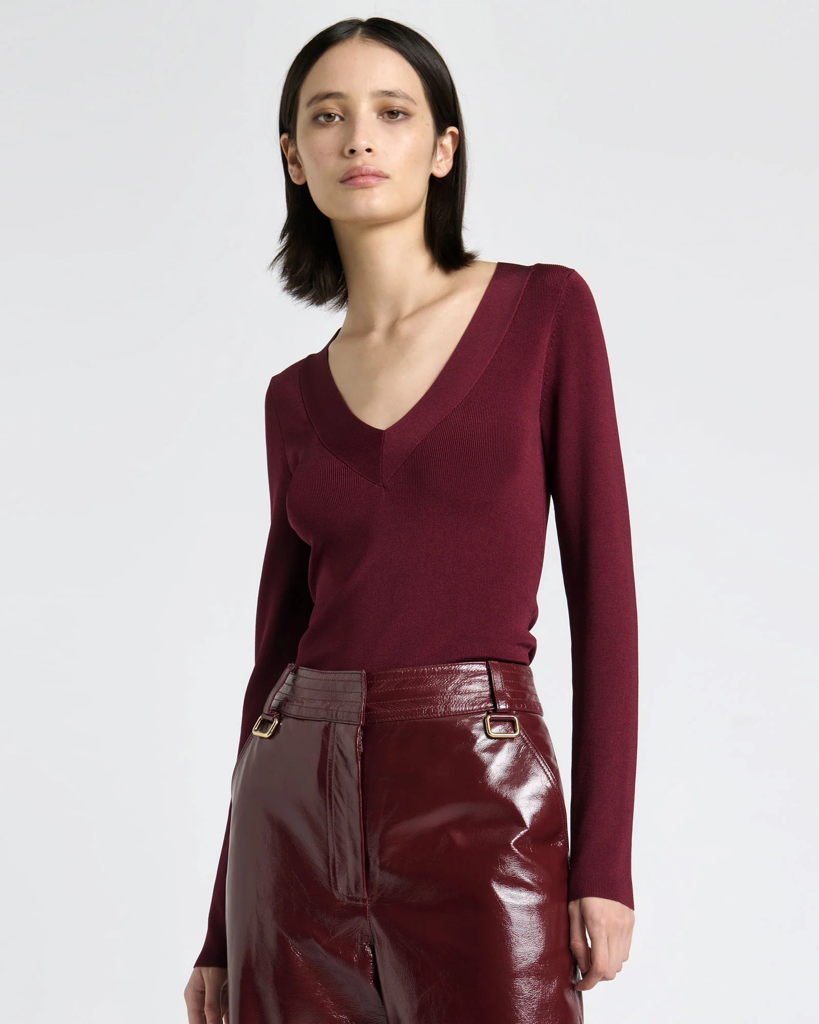 Burgundy Shiny V-Neck Long Sleeve Knit