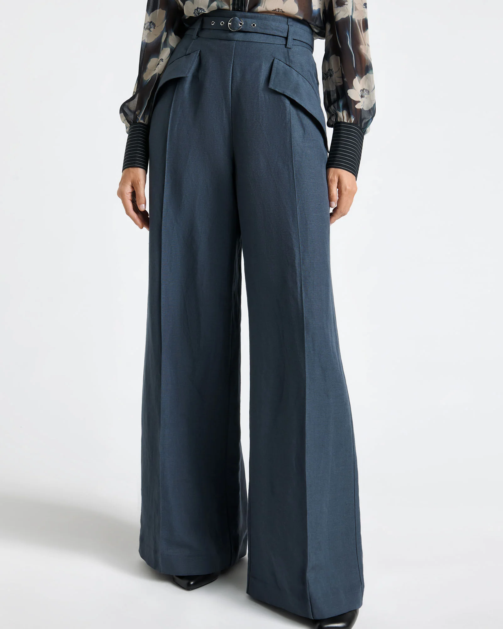 Linen Blend Drapey Wide Leg Pant