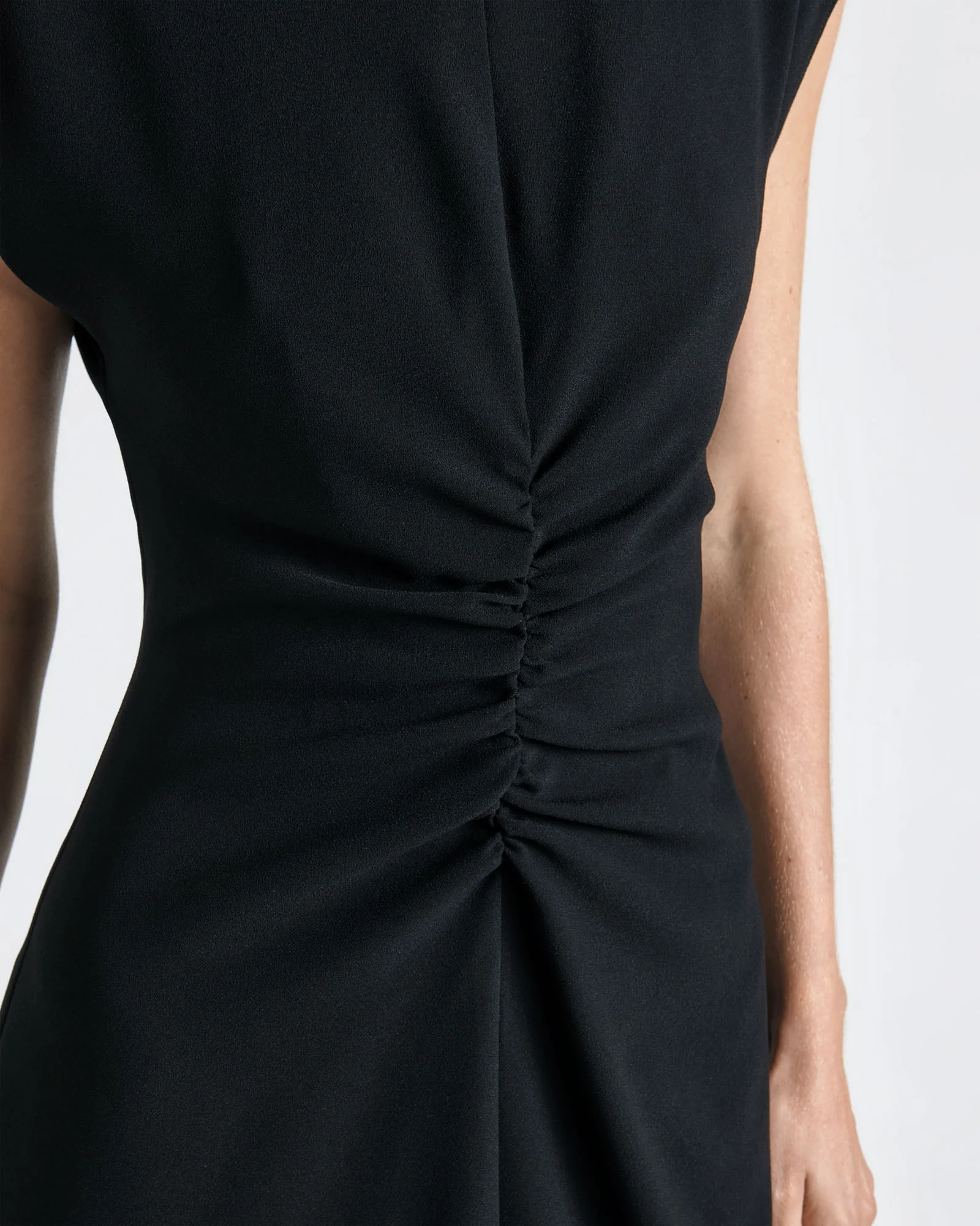 Crew Neck Ruched Midi Dress