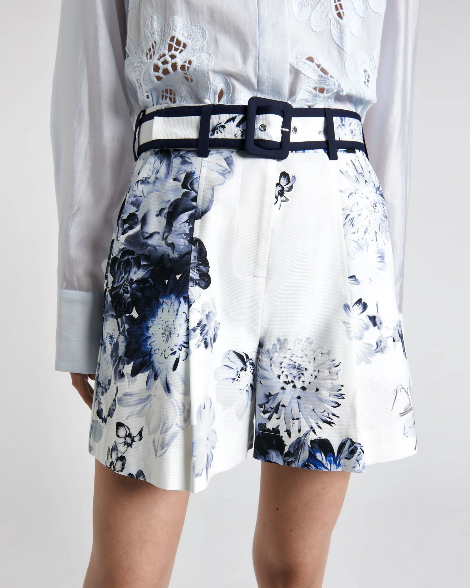 Graphic Blooms Cotton Belted Short