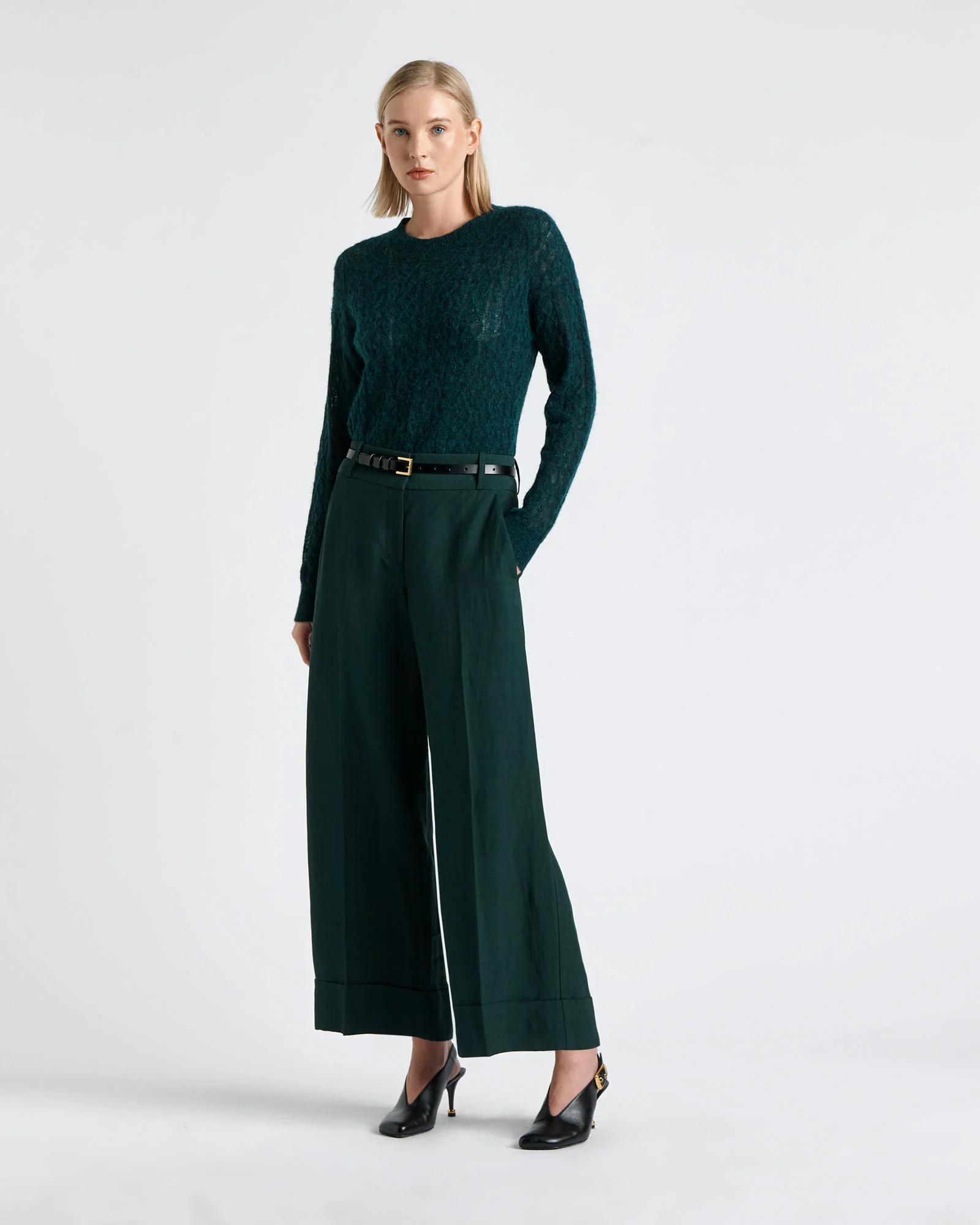 Linen Blend Cropped Pant