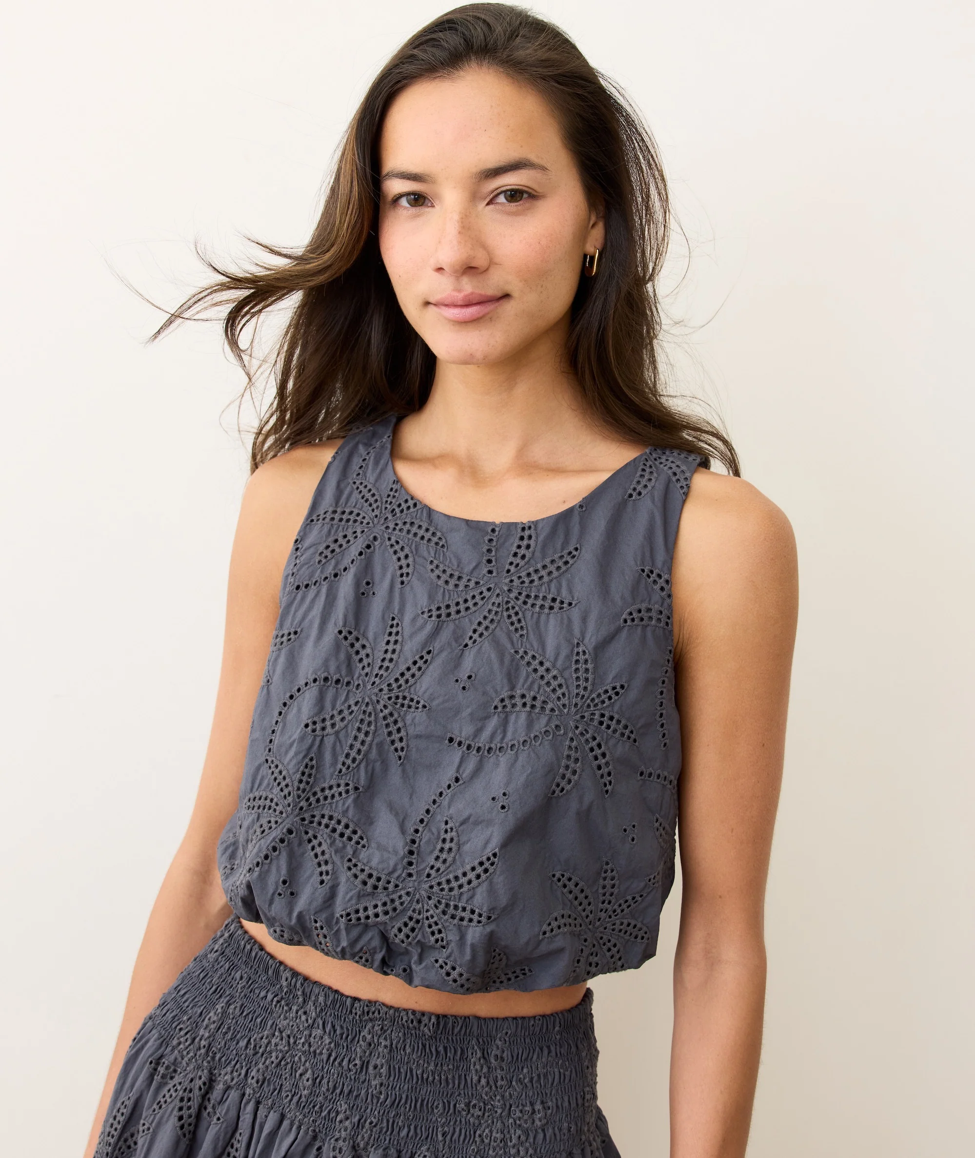 Sage Eyelet Bubble Tank