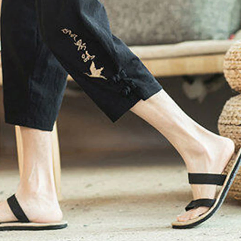 Buddha Stones Crane Embroidery Cotton Men's Cropped Harem Pants With Pockets