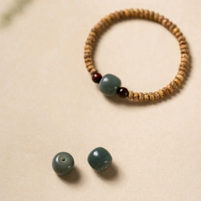 Buddha Stones Bodhi Seed Small Leaf Red Sandalwood Wisdom Bracelet
