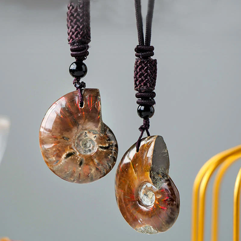 Buddha Stones Natural Ammonite Fossil Snail Pattern Meditation Healing Necklace Pendant