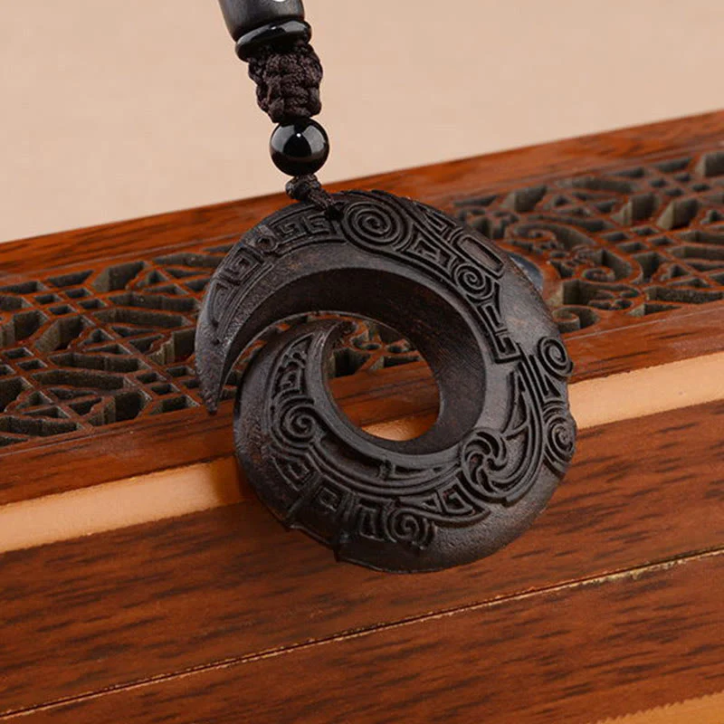 Buddha Stones Small Leaf Red Sandalwood Ebony Wood One's Luck Improves Design Patern Protection Necklace Pendant