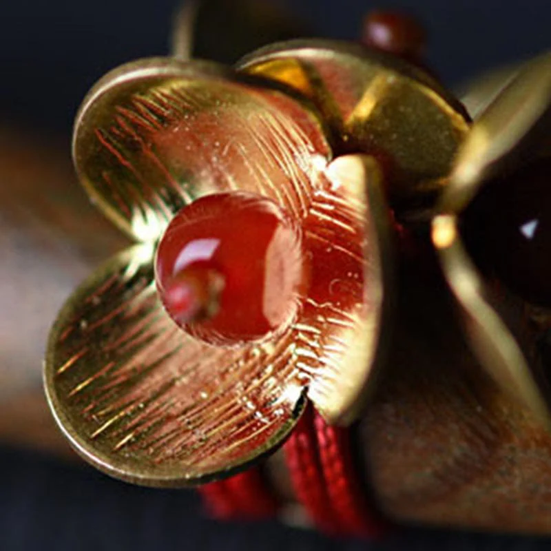 Buddha Stones Silver Tassel Green Sandalwood Soothing Hairpin