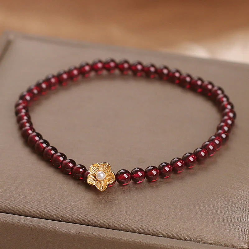 Buddha Stones Natural 4mm Garnet Beads Flower Passion Bracelet