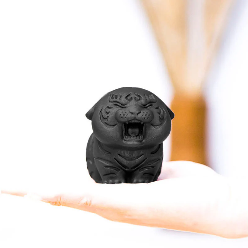 Buddha Stones Mini Cute Tiger Iron Powder Rust Cast Resin Statue Home Decoration