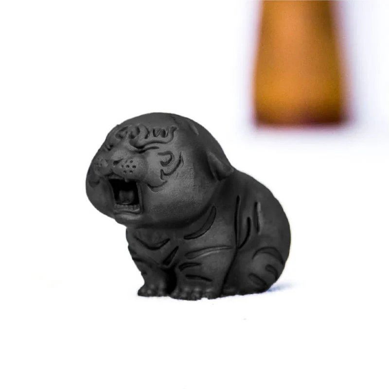 Buddha Stones Mini Cute Tiger Iron Powder Rust Cast Resin Statue Home Decoration