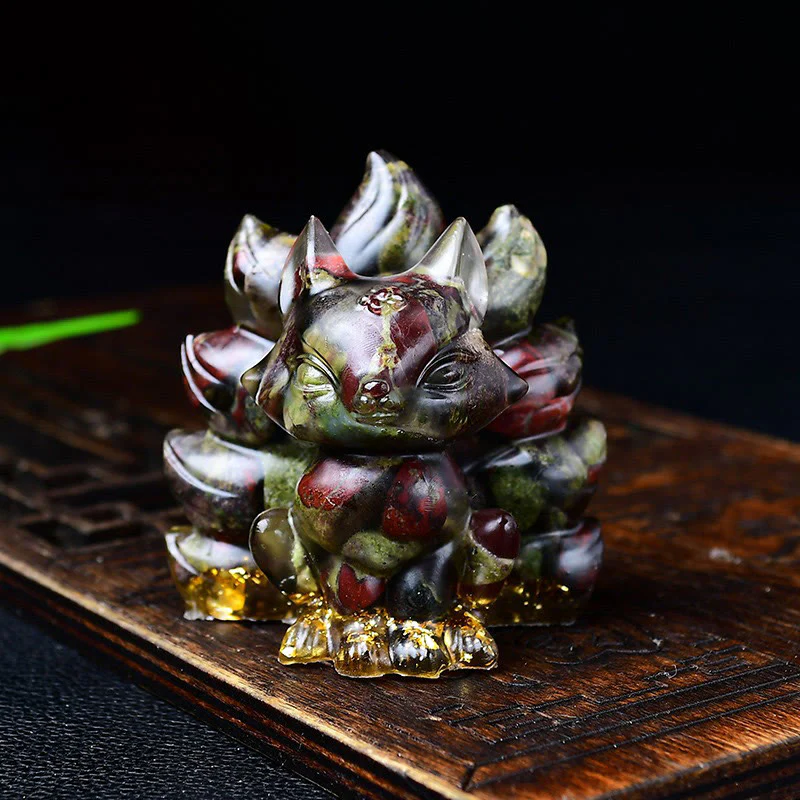 Buddha Stones Natural Various Crystal Strawberry Quartz Amethyst Nine Tailed Fox Protection Home Decoration