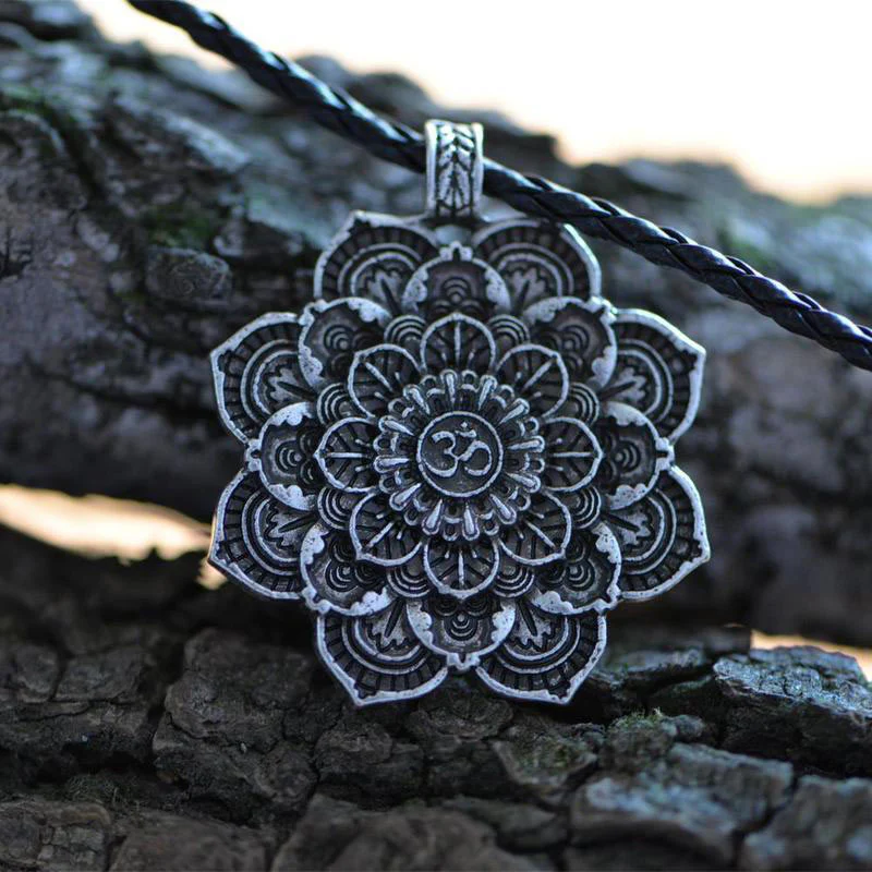 Buddha Stones Wealth And Support Gift Set