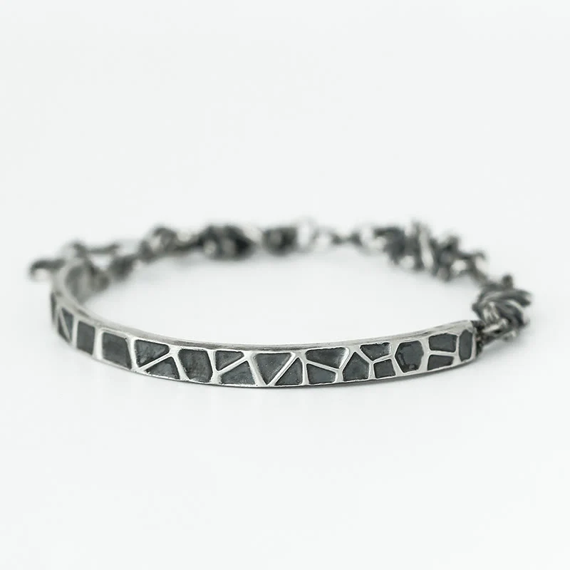 Buddha Stones Sterling Silver Hammer Pattern Thorns Protection Half Bracelet