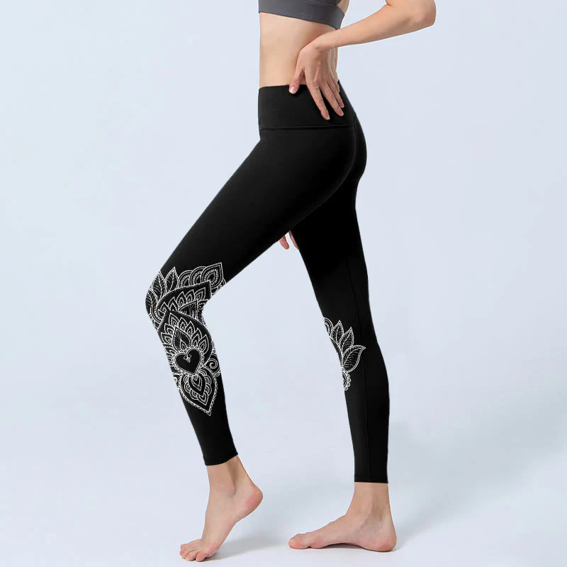 Buddha Stones Heart-shaped Petals Flowers Print Gym Leggings Women's Yoga Pants