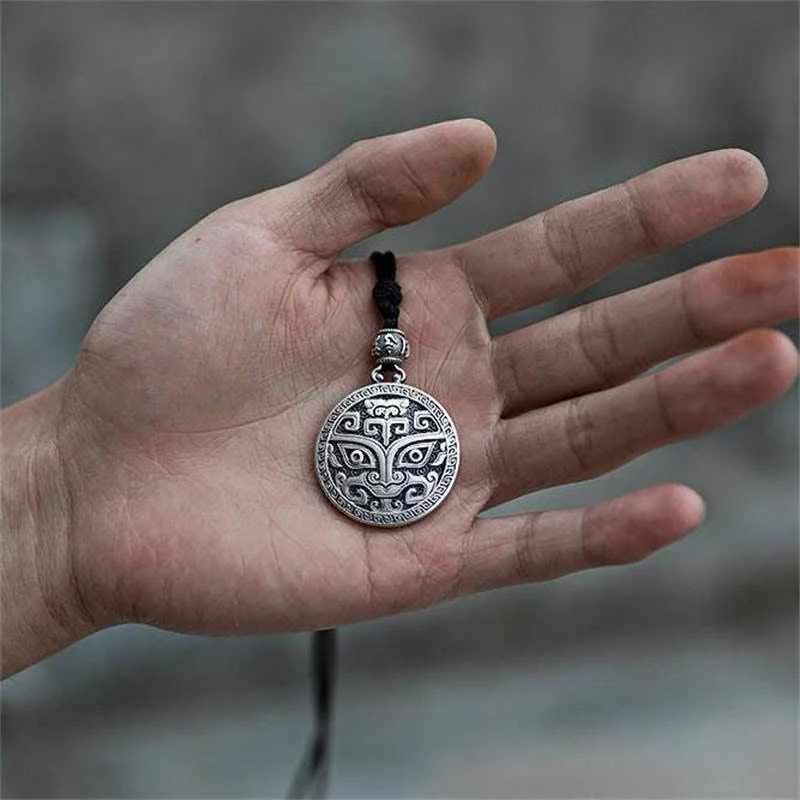 Buddha Stones Lucky FengShui Mythological Creature Taotie Wealth Necklace Pendant