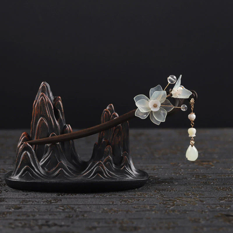 Buddha Stones Ebony Jade Shell Magnolia Tassel Blessing Hairpin