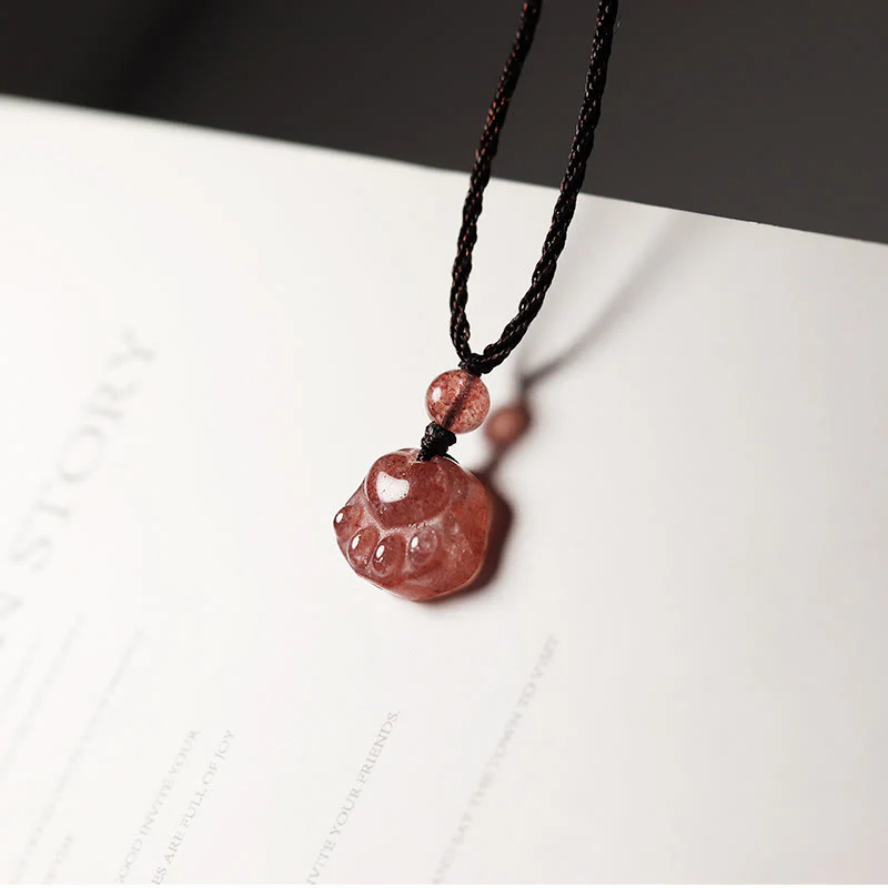 Buddha Stones Strawberry Quartz Lovely Cat Paw Claw Healing Necklace Pendant